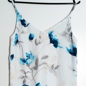 White House Black Market, Floral Reversible Cami Size XS